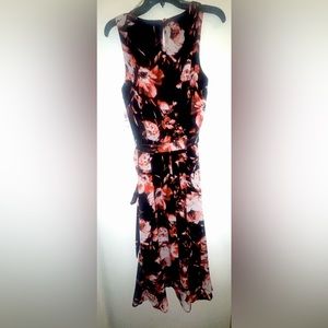 Beautiful JBS dress Flower pattern